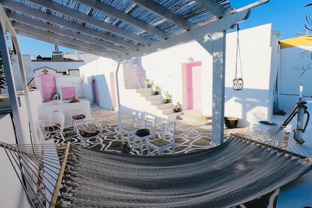 The Summer Pink House Lakhania Exteriör bild