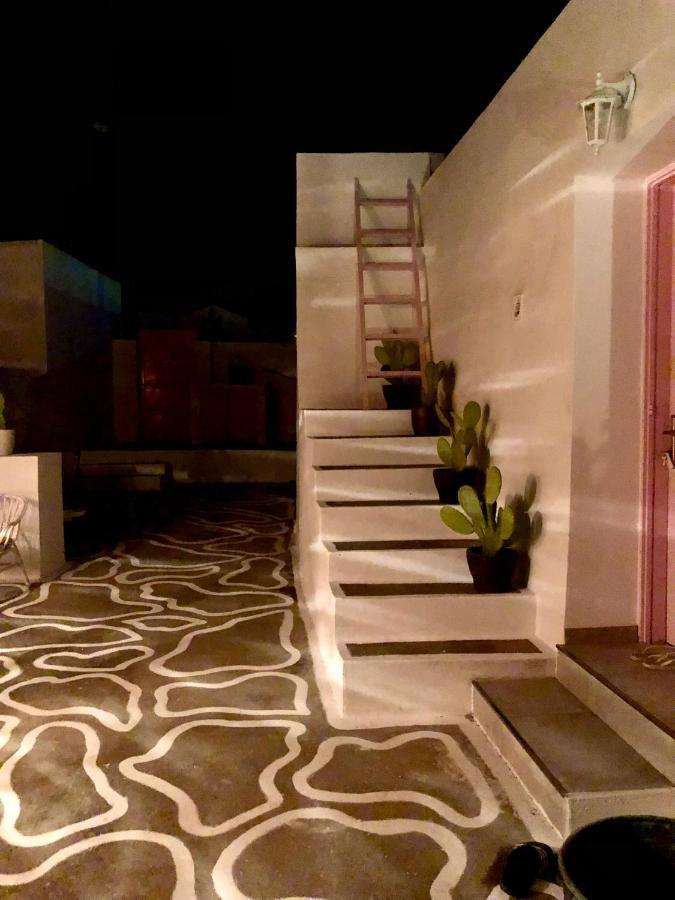 The Summer Pink House Lakhania Exteriör bild